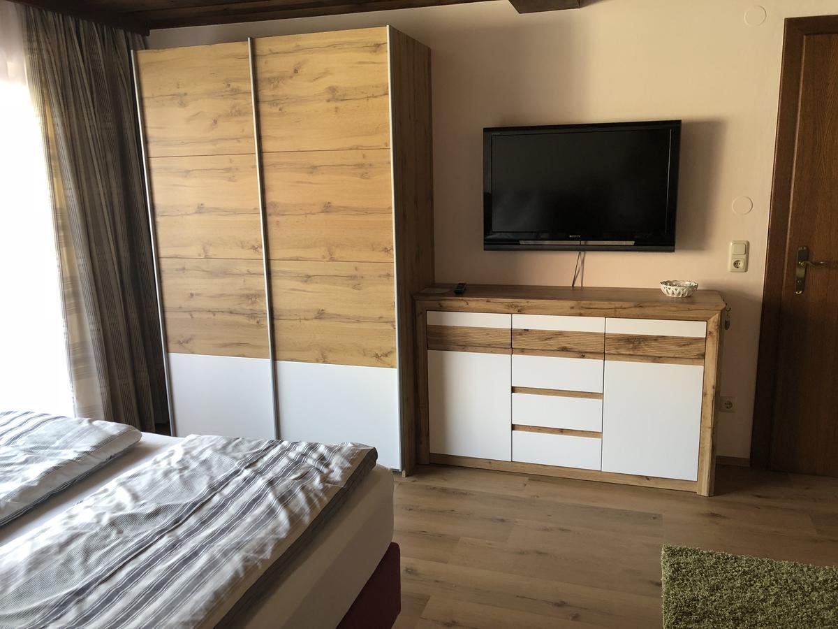 Eva Gutjahr Ferienwohnung Sankt Gilgen Exterior foto